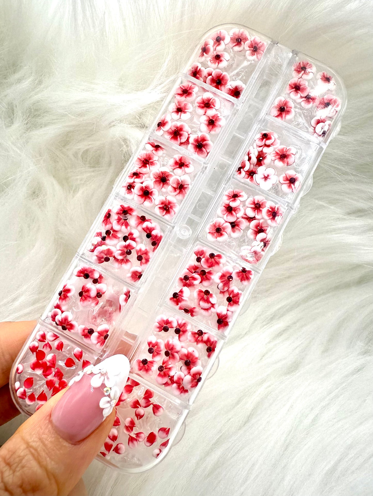 Handmade 3D Acrylic Flowers Set 180pcs