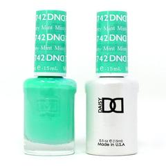 DND Gel Polish Color - Swatch 9
