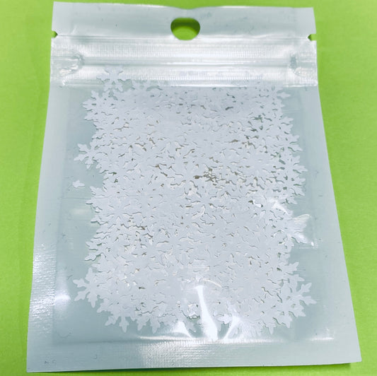 XMAS White Snowflakes
