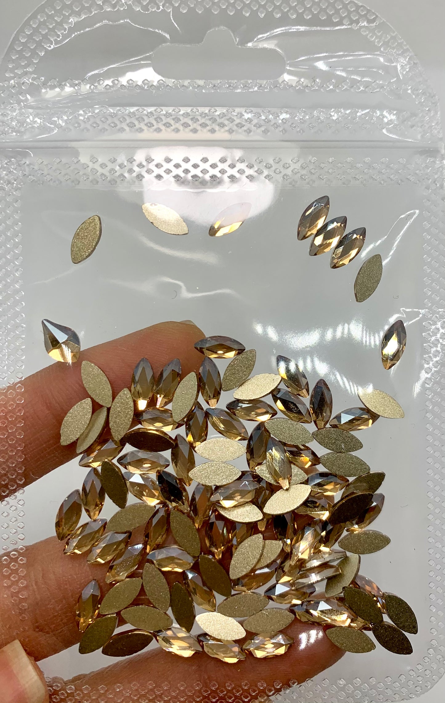 Gold champagne Marquise Medium