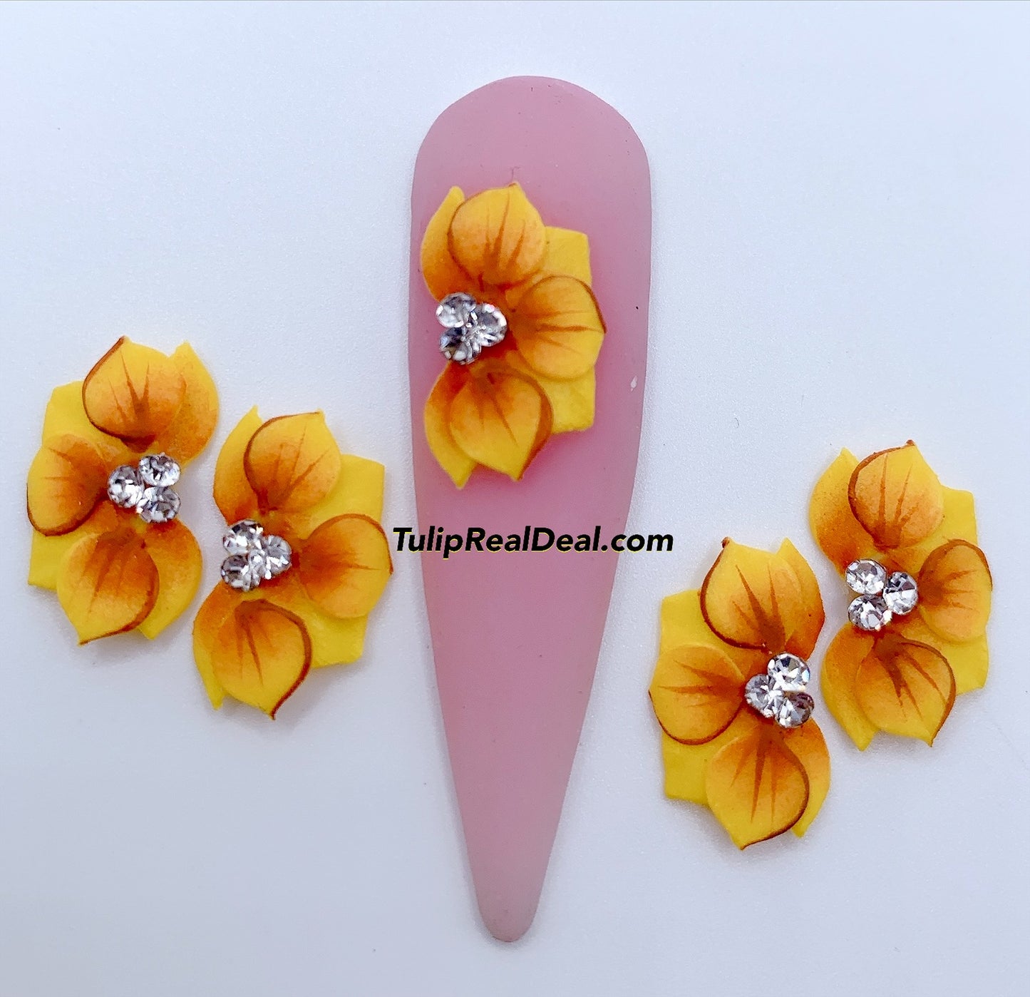 3D Handmade Acrylic Flowers 4pcs multi colors