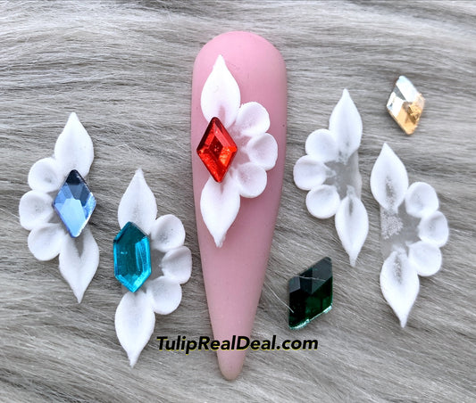 PLAIN HANDMADE 3D WHITE Acrylic Flowers XL Petal nail charms