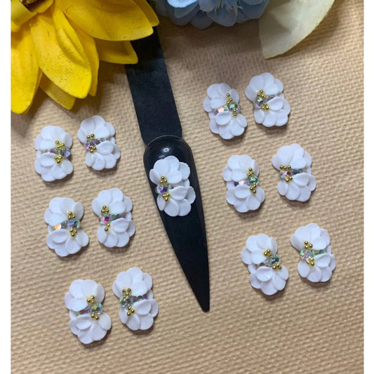 NEW 3D Acrylic White Flowers