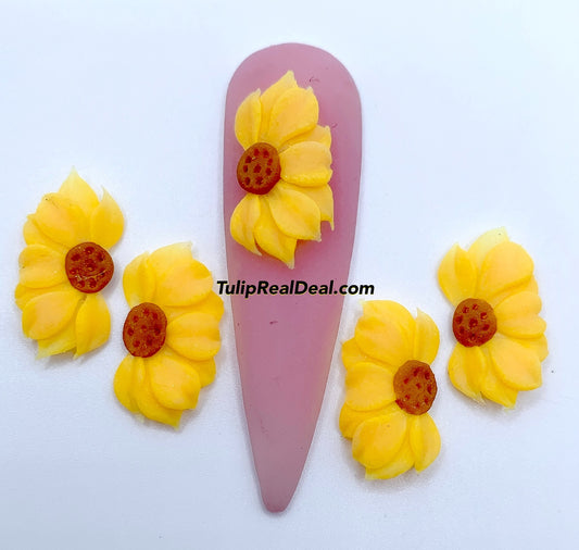 HANDMADE 3D Sunflower Acrylic Flowers 4pcs