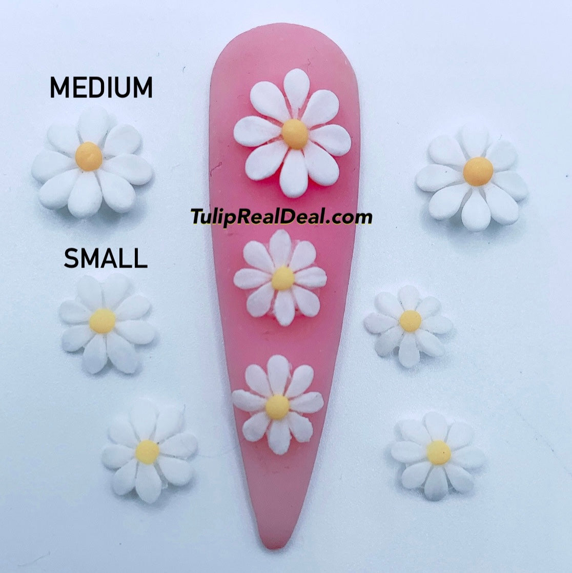 HANDMADE 3D Acrylic Daisy Flowers 4pcs
