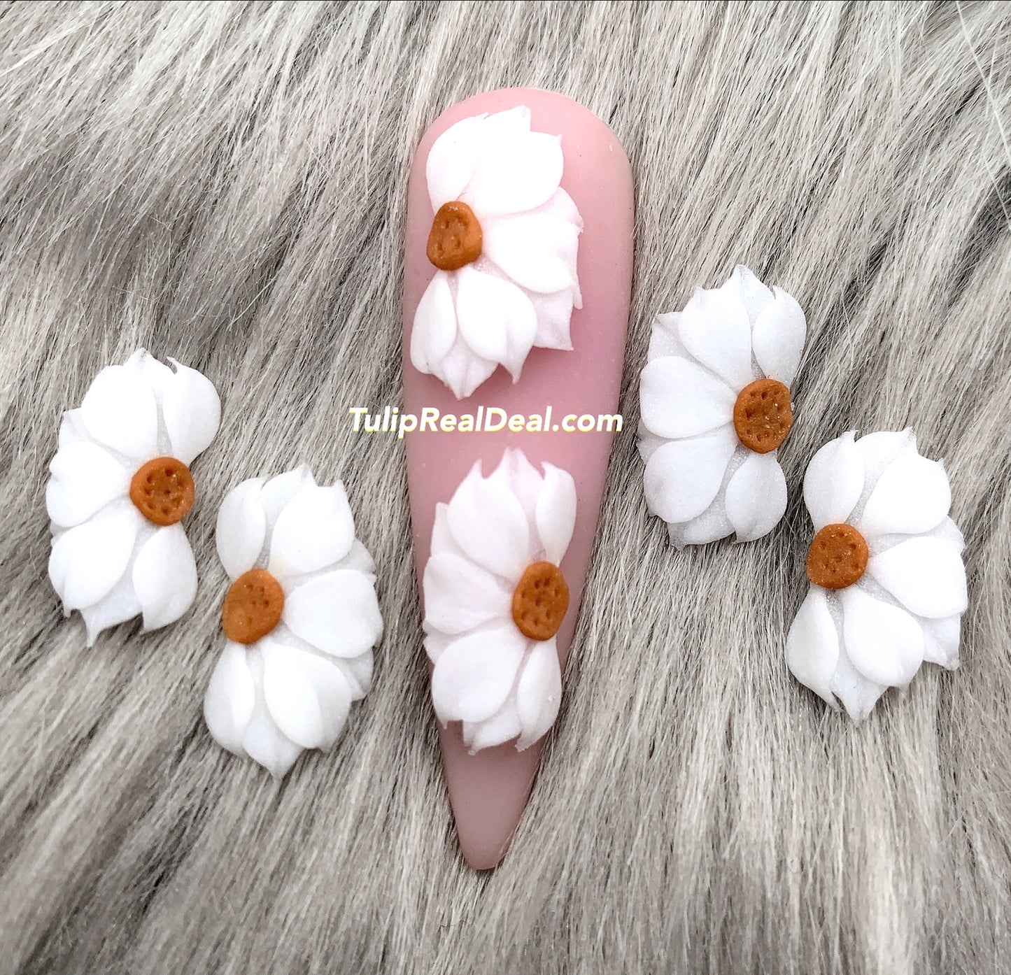 HANDMADE 3D White Acrylic Flowers 4pcs